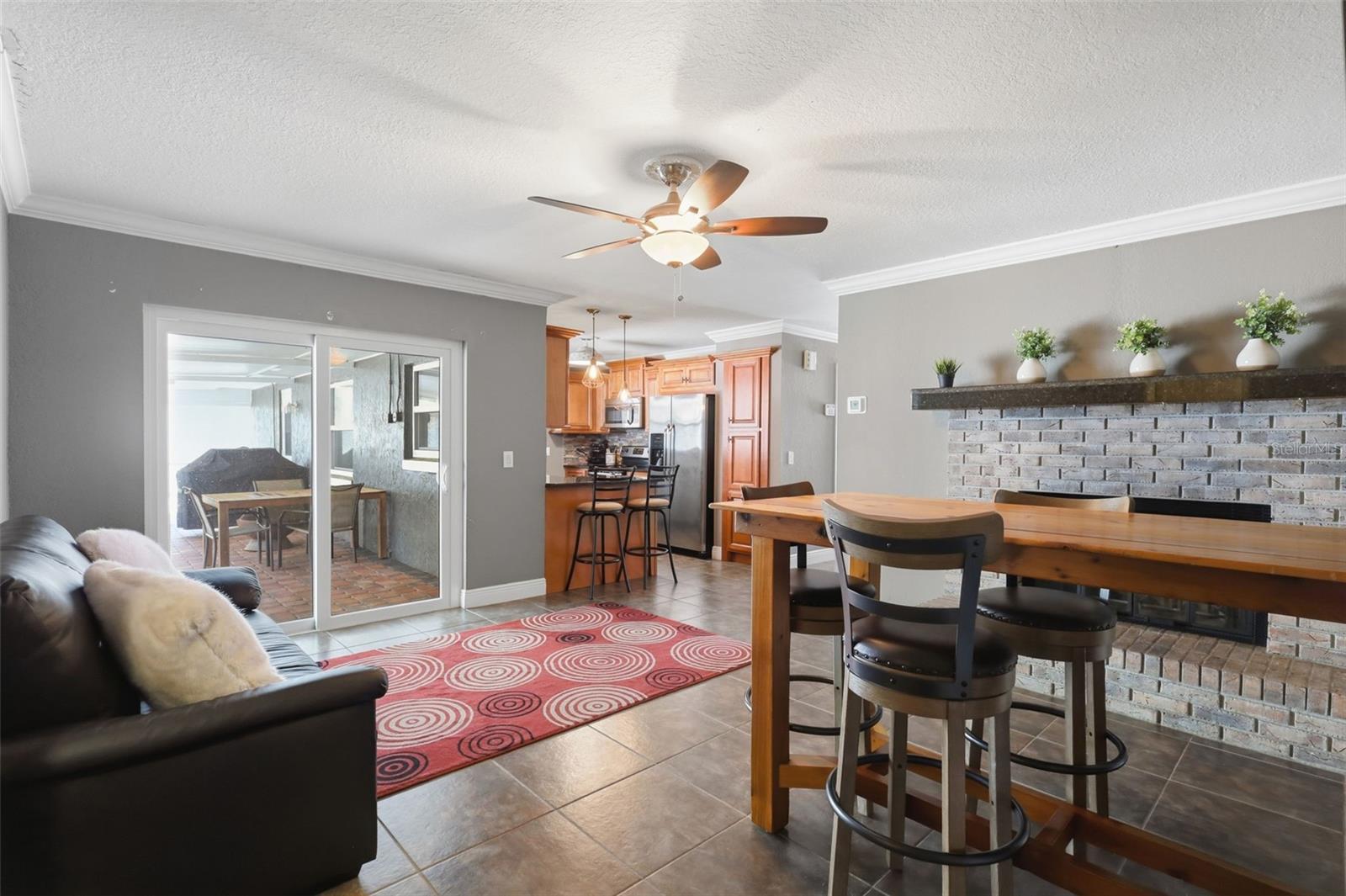 8509 Sandberry Blvd Property Photo 9