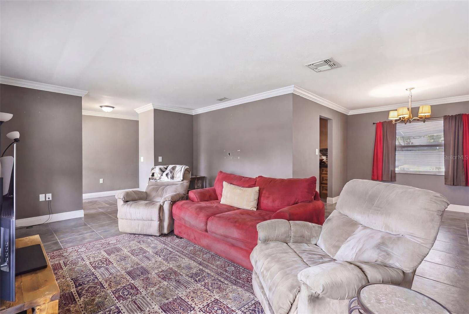 8509 Sandberry Blvd Property Photo 15