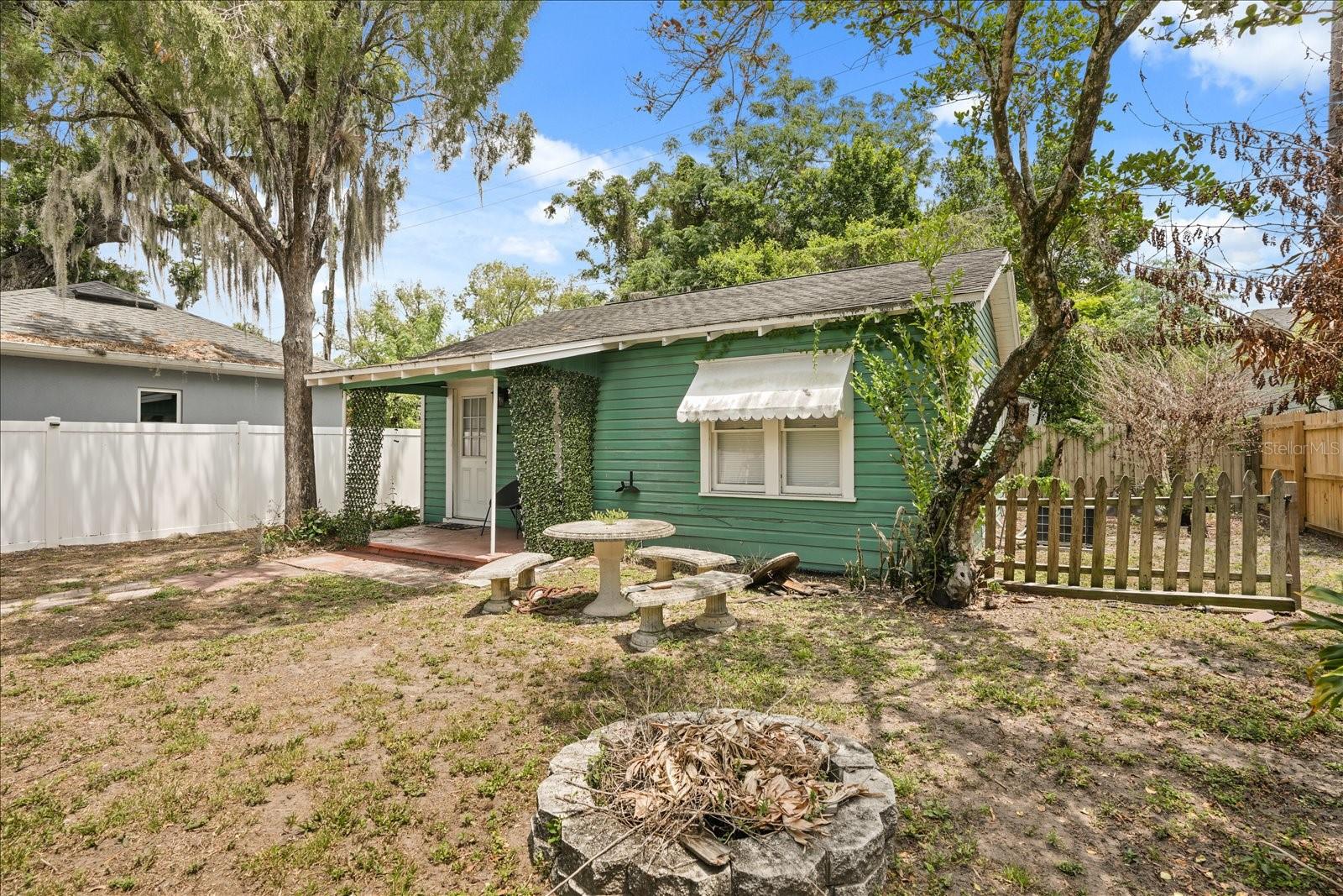 1629 Ferris Ave Property Photo 17