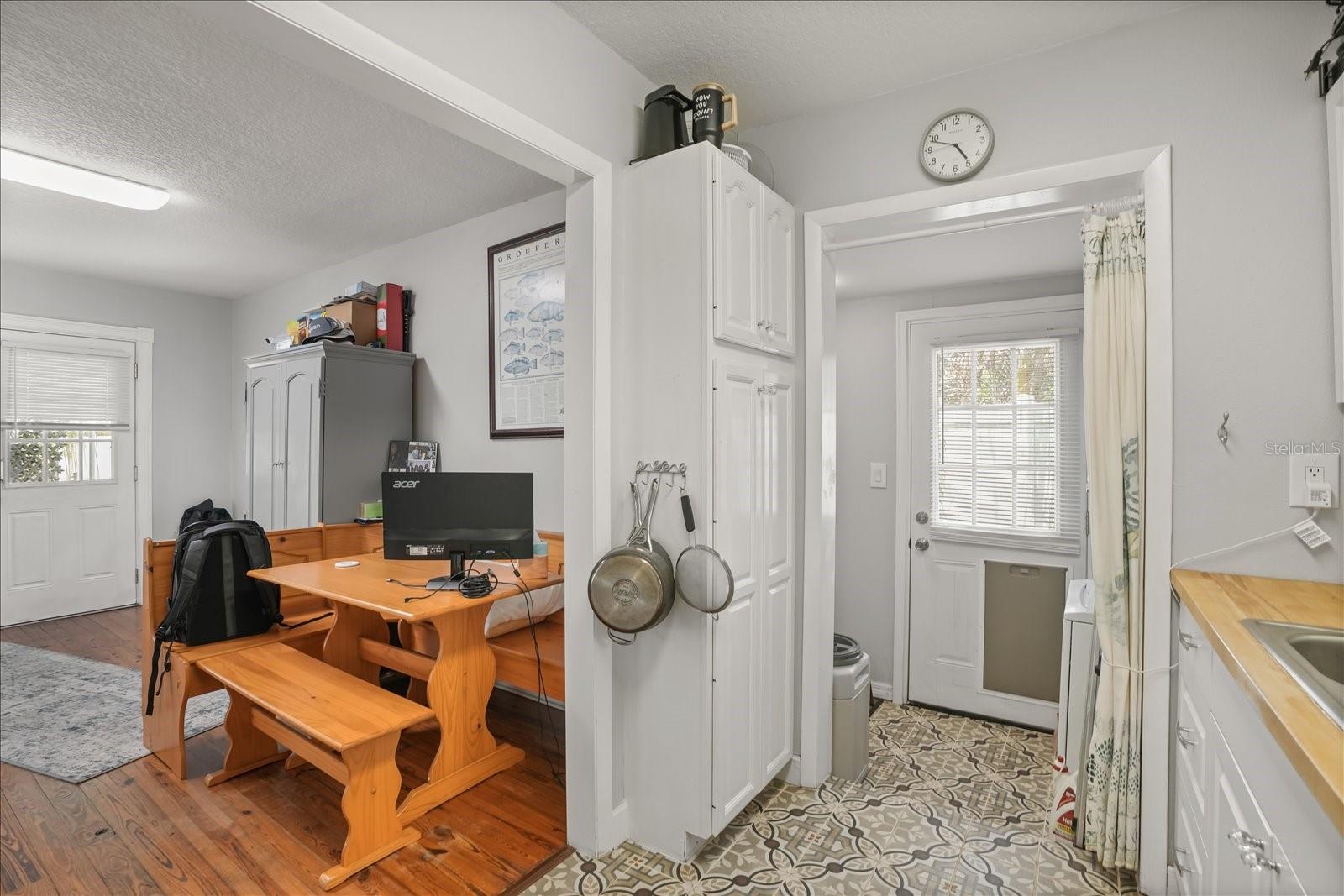 1629 Ferris Ave Property Photo 23