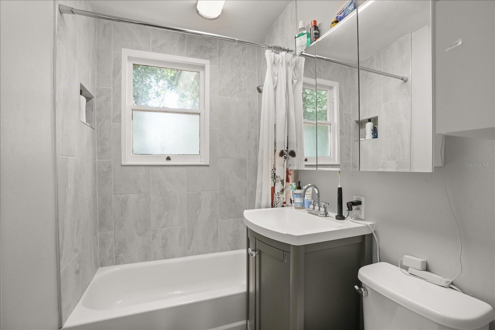 1629 Ferris Ave Property Photo 36