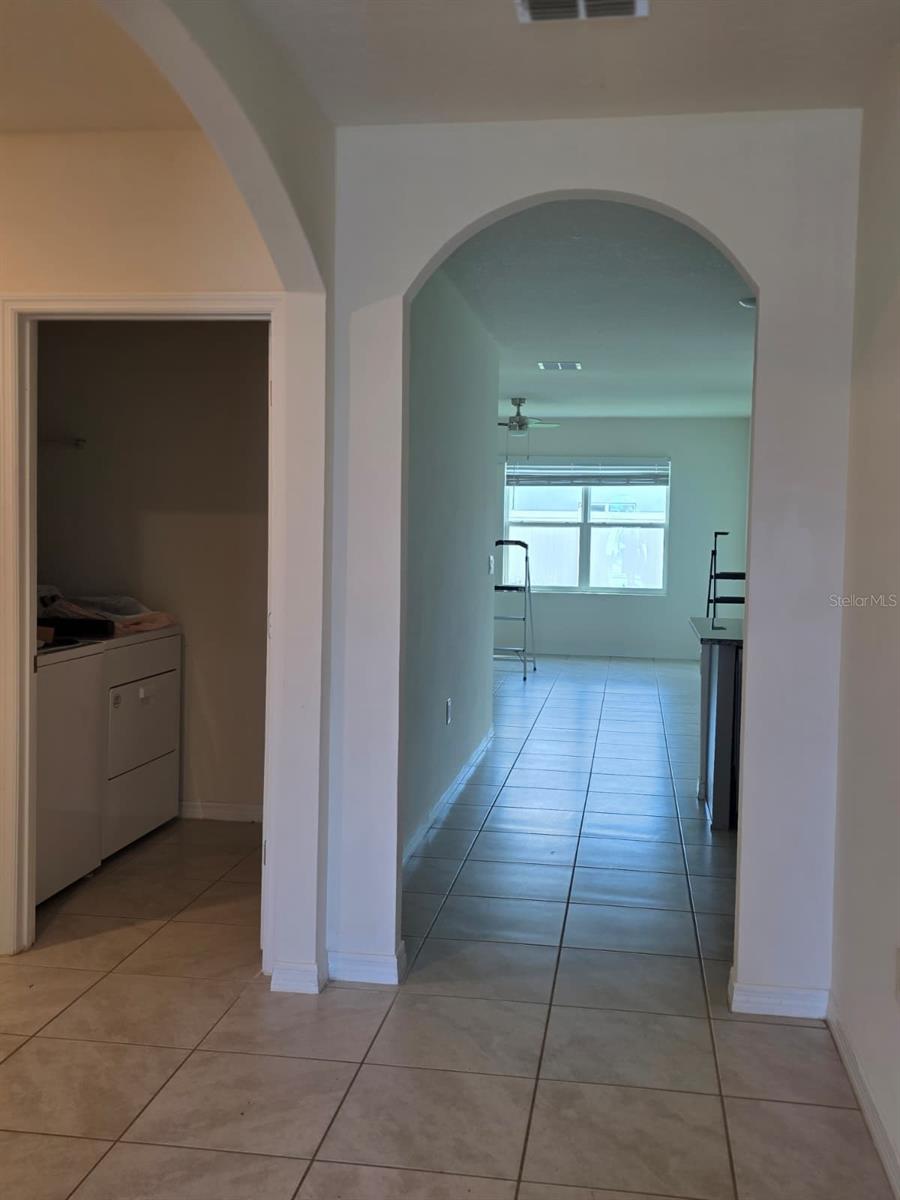 3285 Eastgrove Ter Property Photo 4