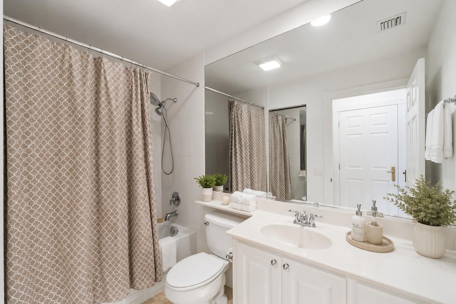 11844 Astilbe Dr Property Photo 16