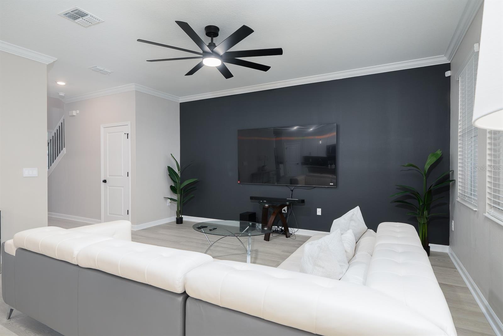 3027 Camden Way Property Photo 18
