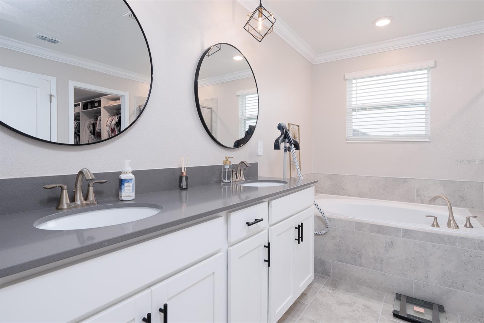 3027 Camden Way Property Photo 29