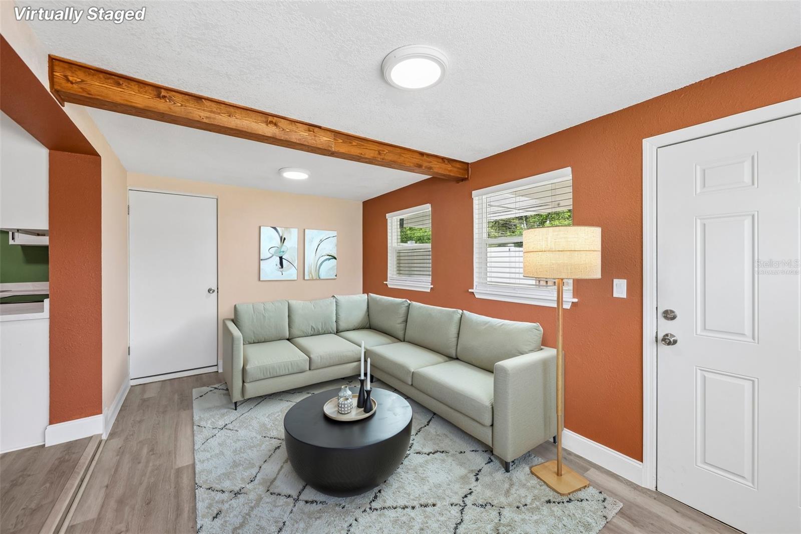 668 Barbuda Way Property Photo 12