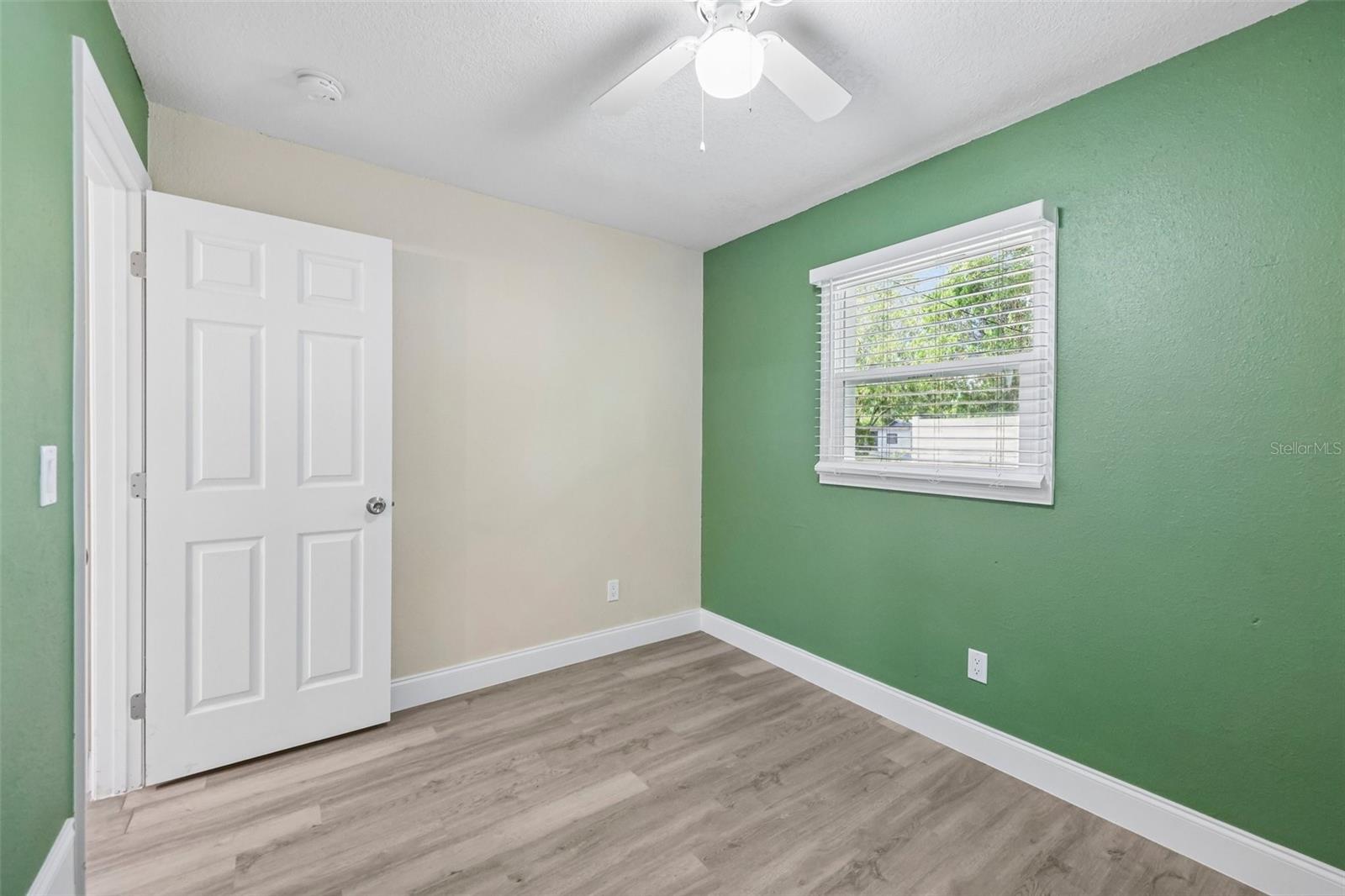 668 Barbuda Way Property Photo 17