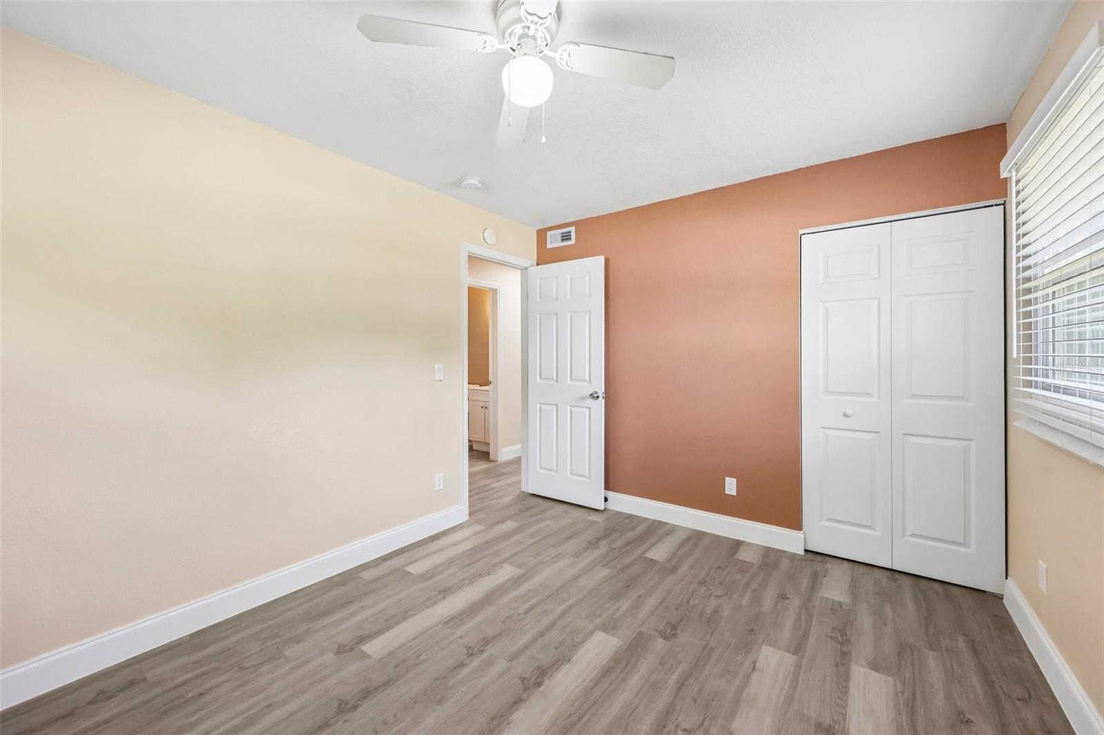 668 Barbuda Way Property Photo 19