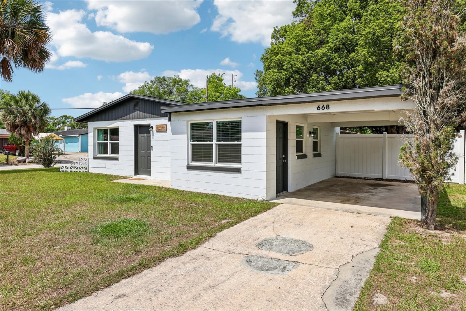 668 Barbuda Way Property Photo 27