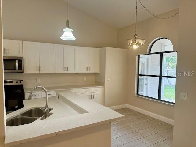 12686 Newfield Dr Property Photo 6