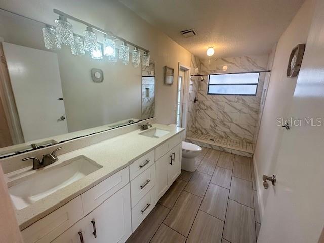 12686 Newfield Dr Property Photo 12