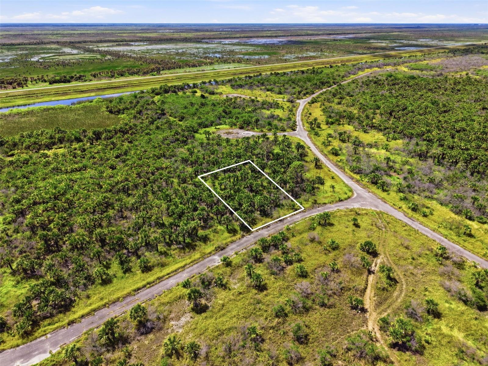 2806 Flameflower Ter Sw Property Photo 4
