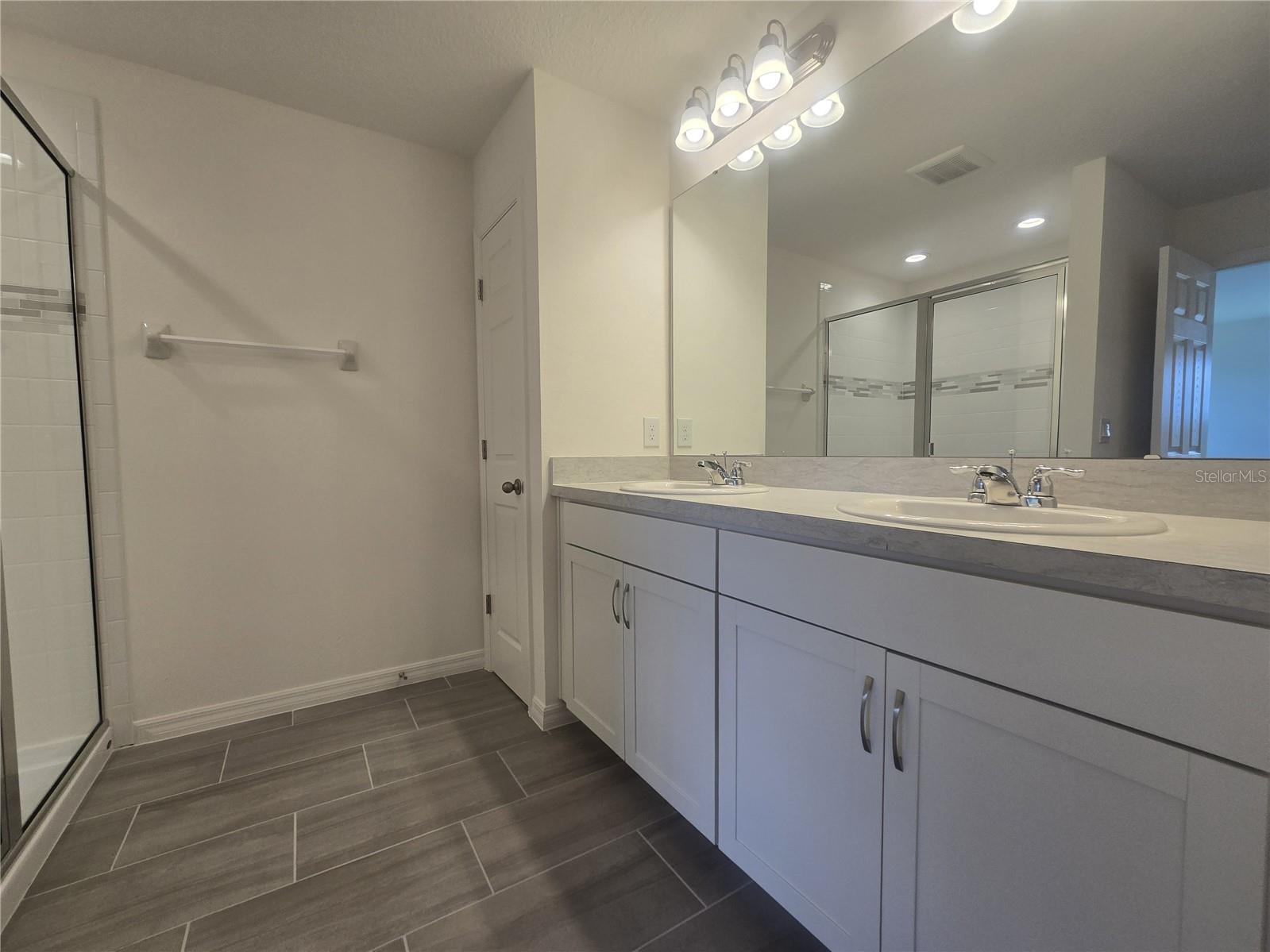 2536 Starry Pt Property Photo 11