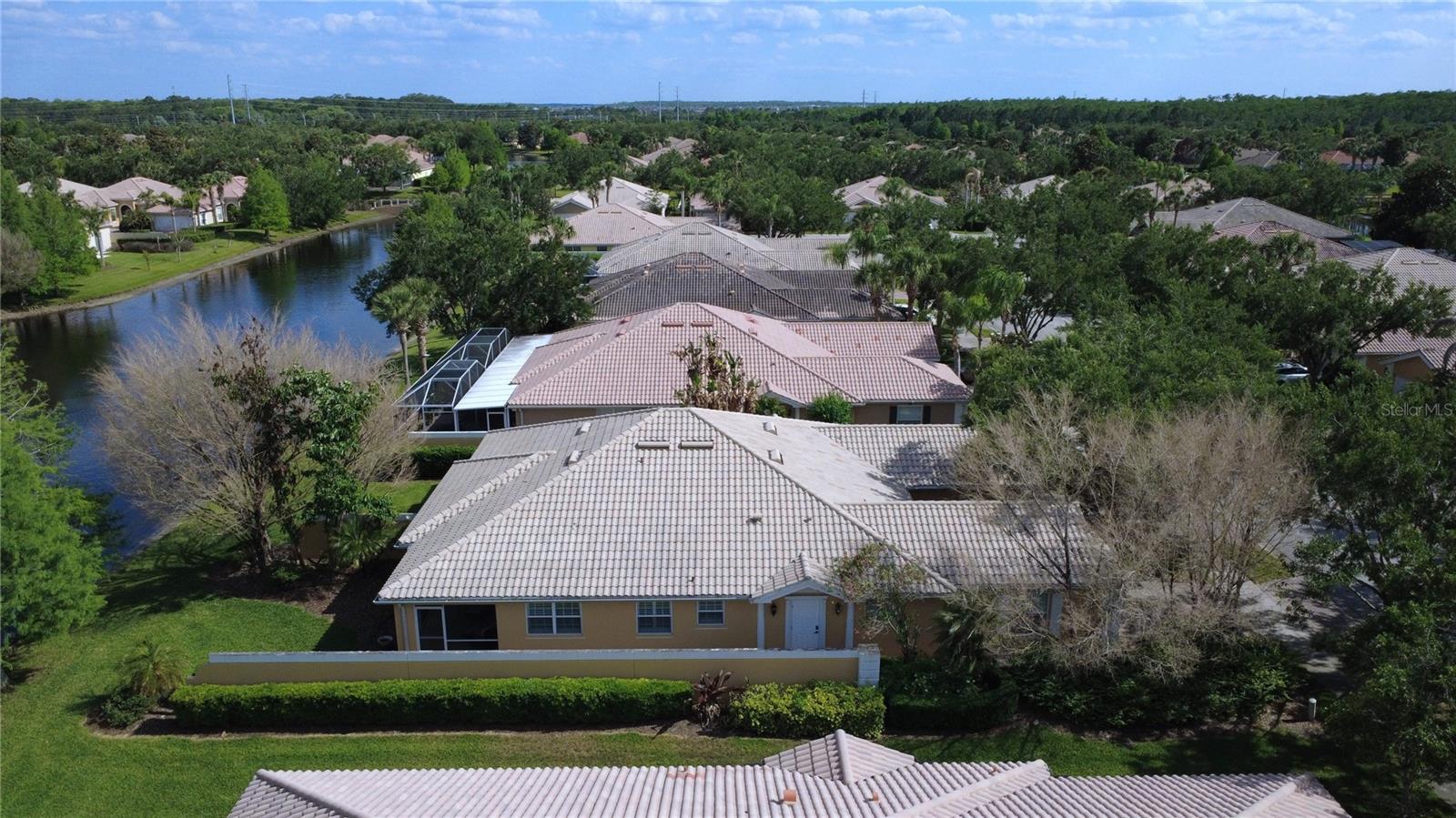 11801 Fan Tail Ln Property Photo 5