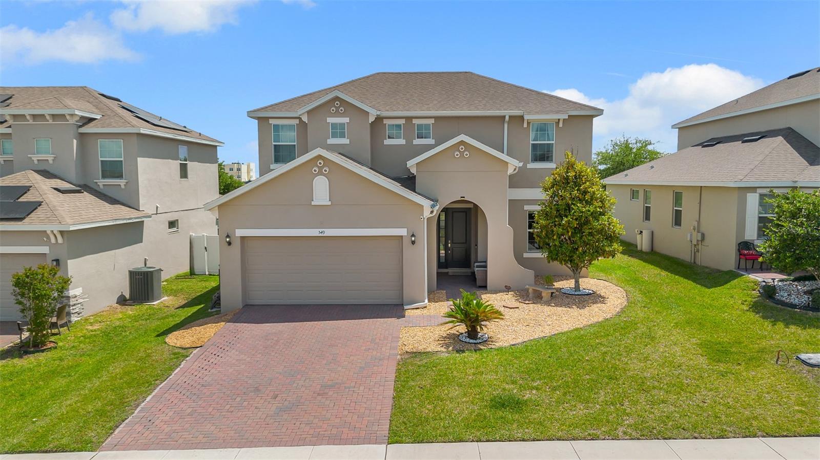 549 Sapphire Dr Property Photo 1