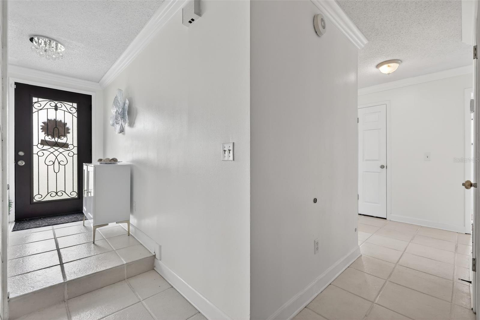 575 Tiberon Cove Rd Property Photo 7