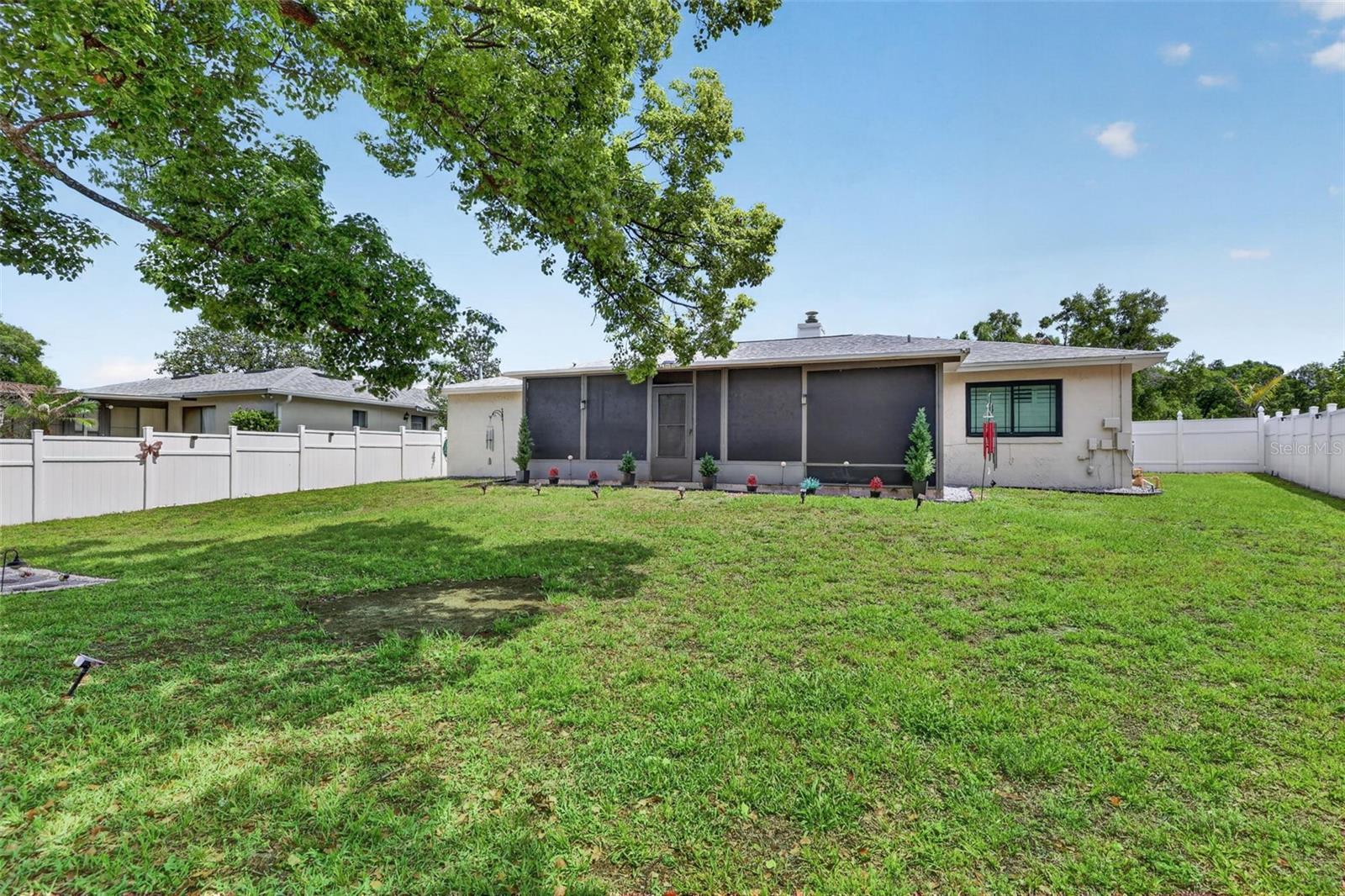 575 Tiberon Cove Rd Property Photo 45