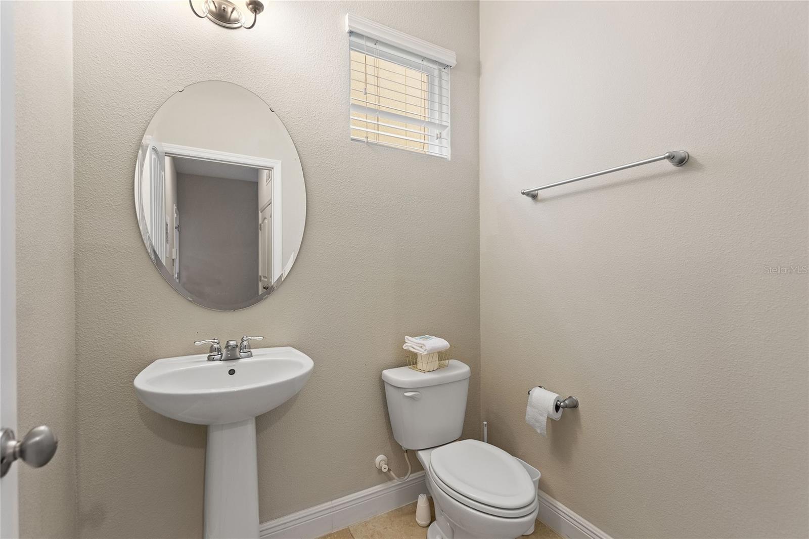 5368 Oakbourne Ave Property Photo 22