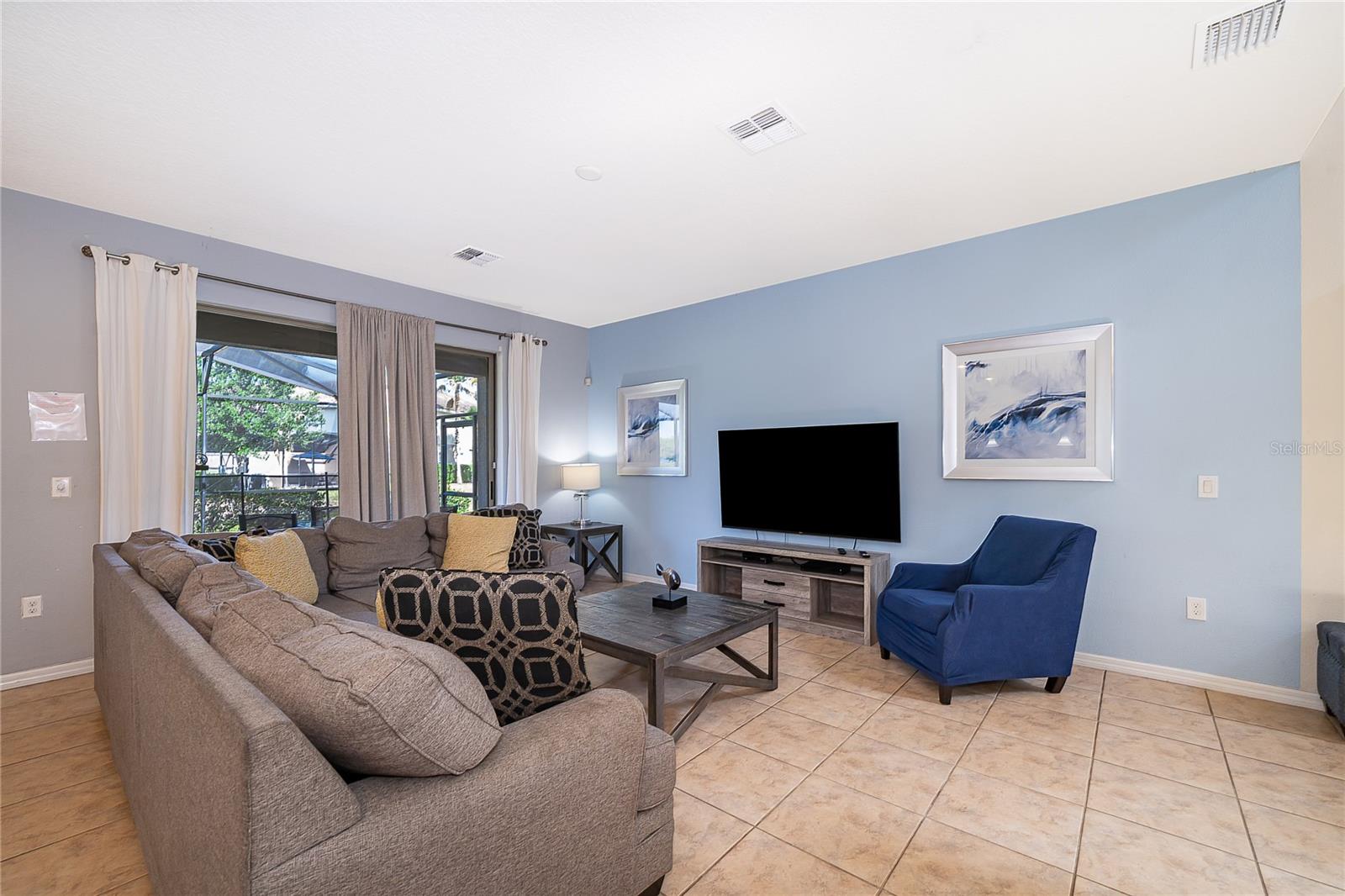 5429 Misty Oak Cir Property Photo 8