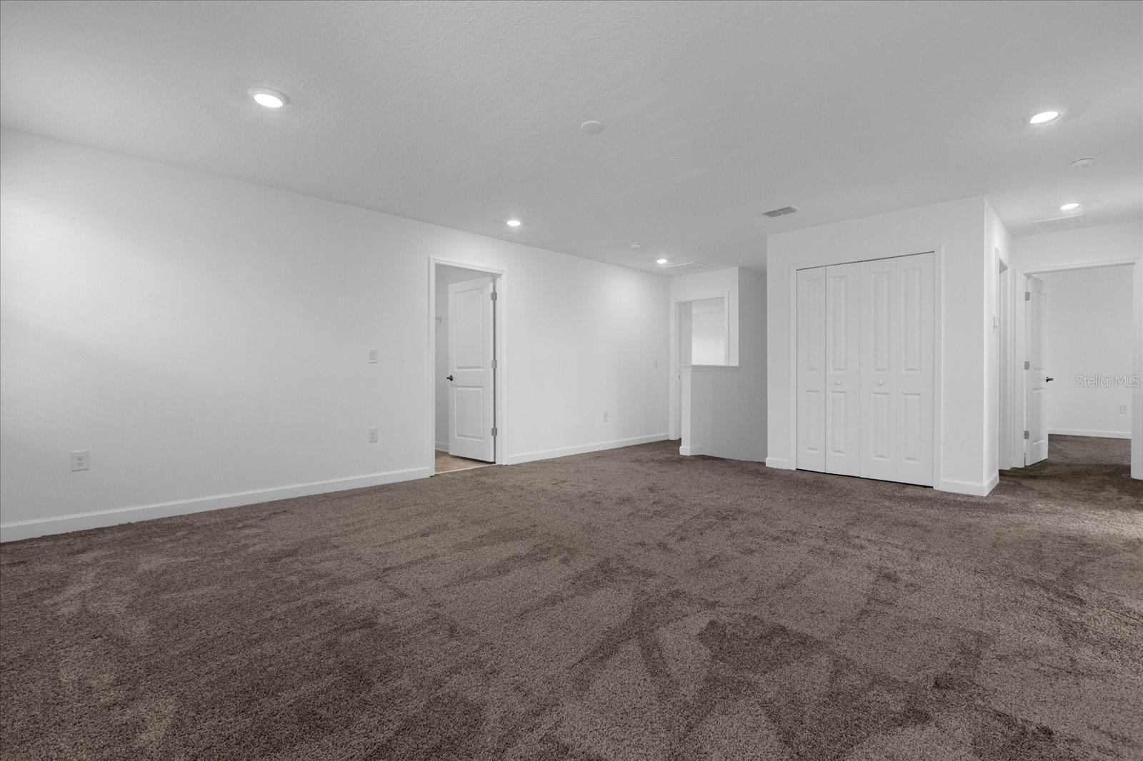 5033 Bessie Ct Property Photo 11
