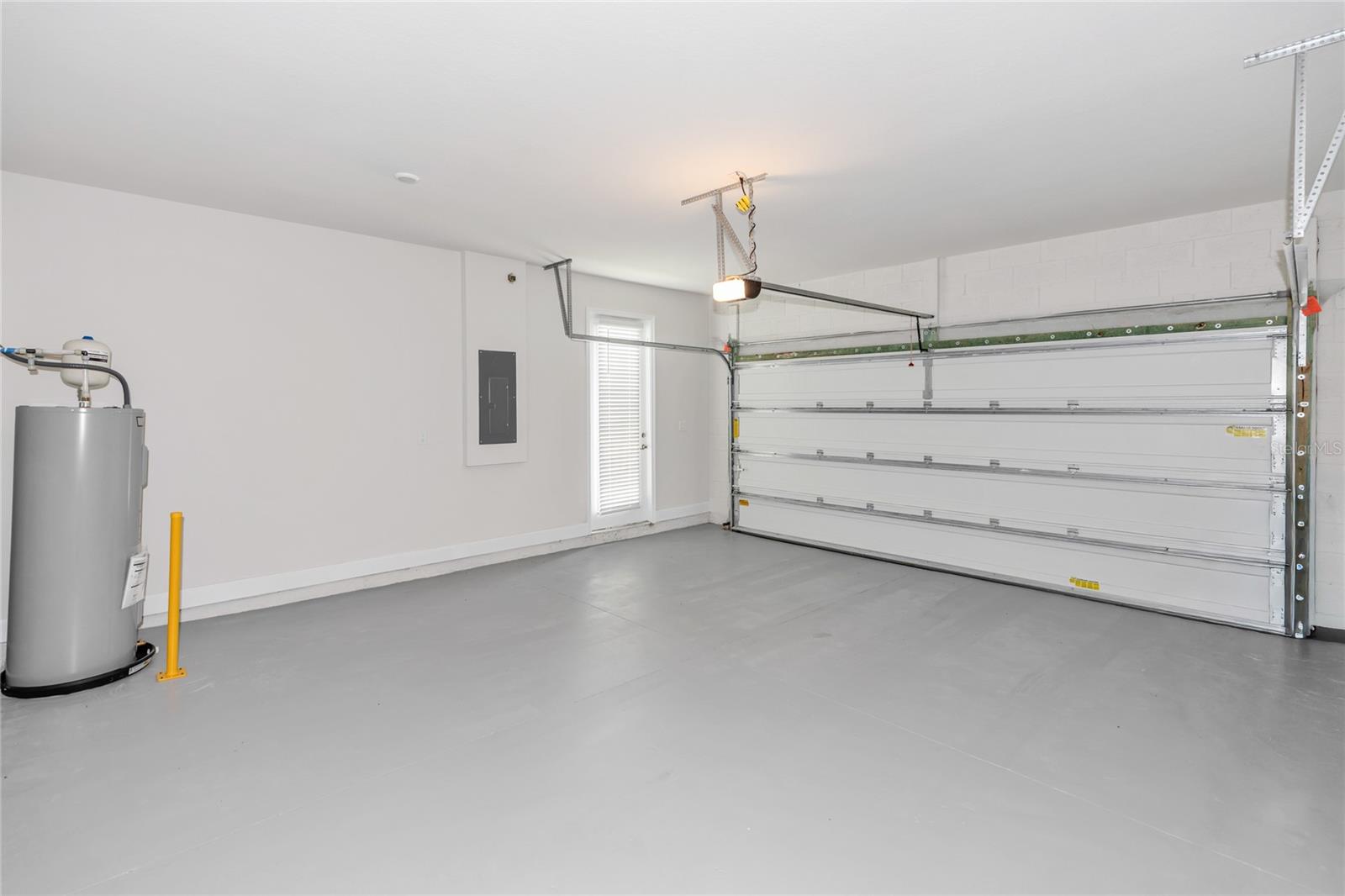 1234 Whispering Ln Property Photo 35