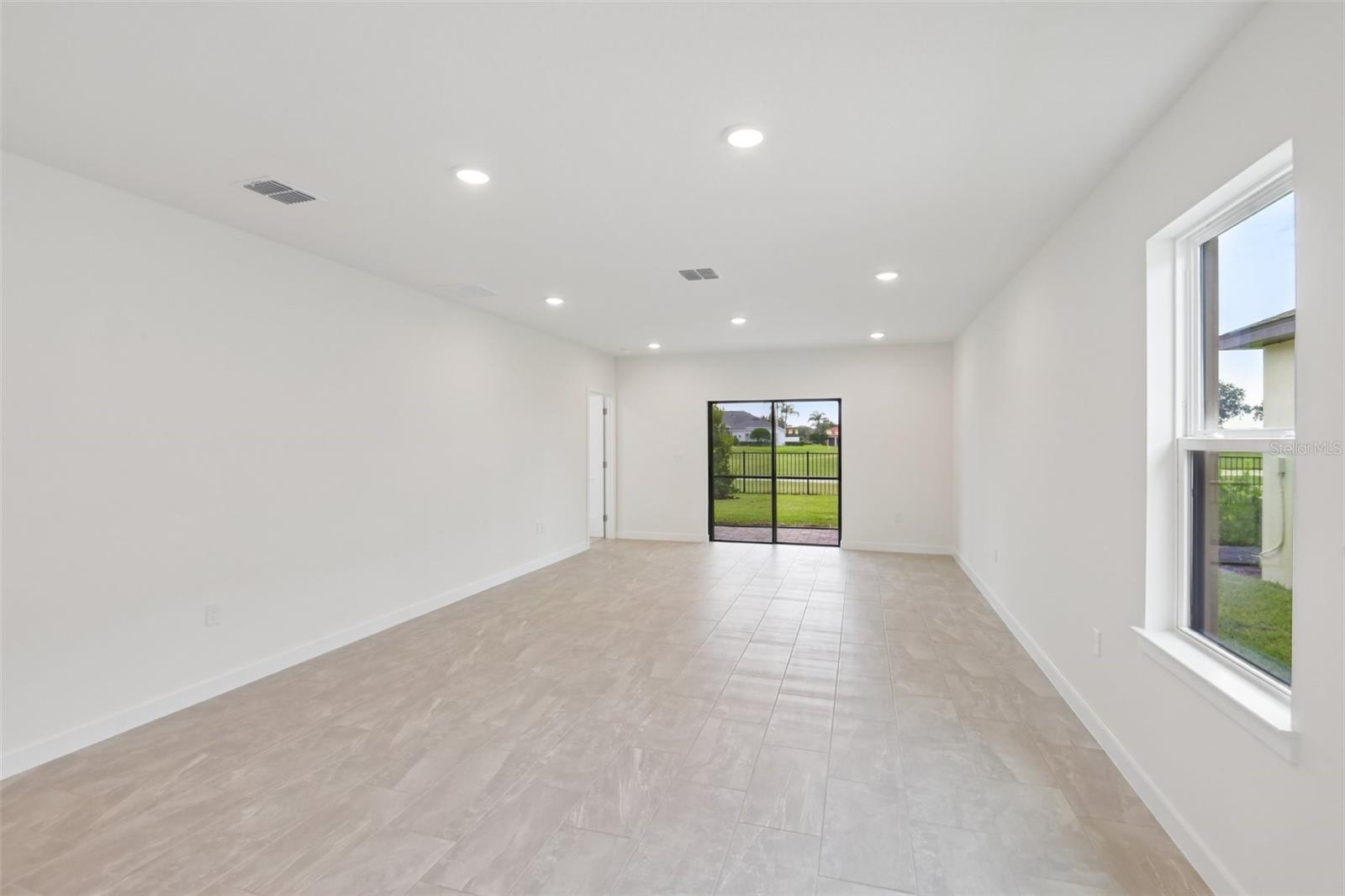 3346 Cup Dr Property Photo 11