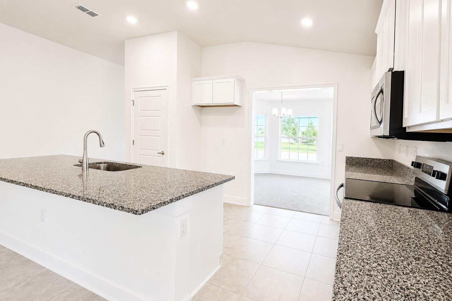 7606 Bent Tree Loop Property Photo 12