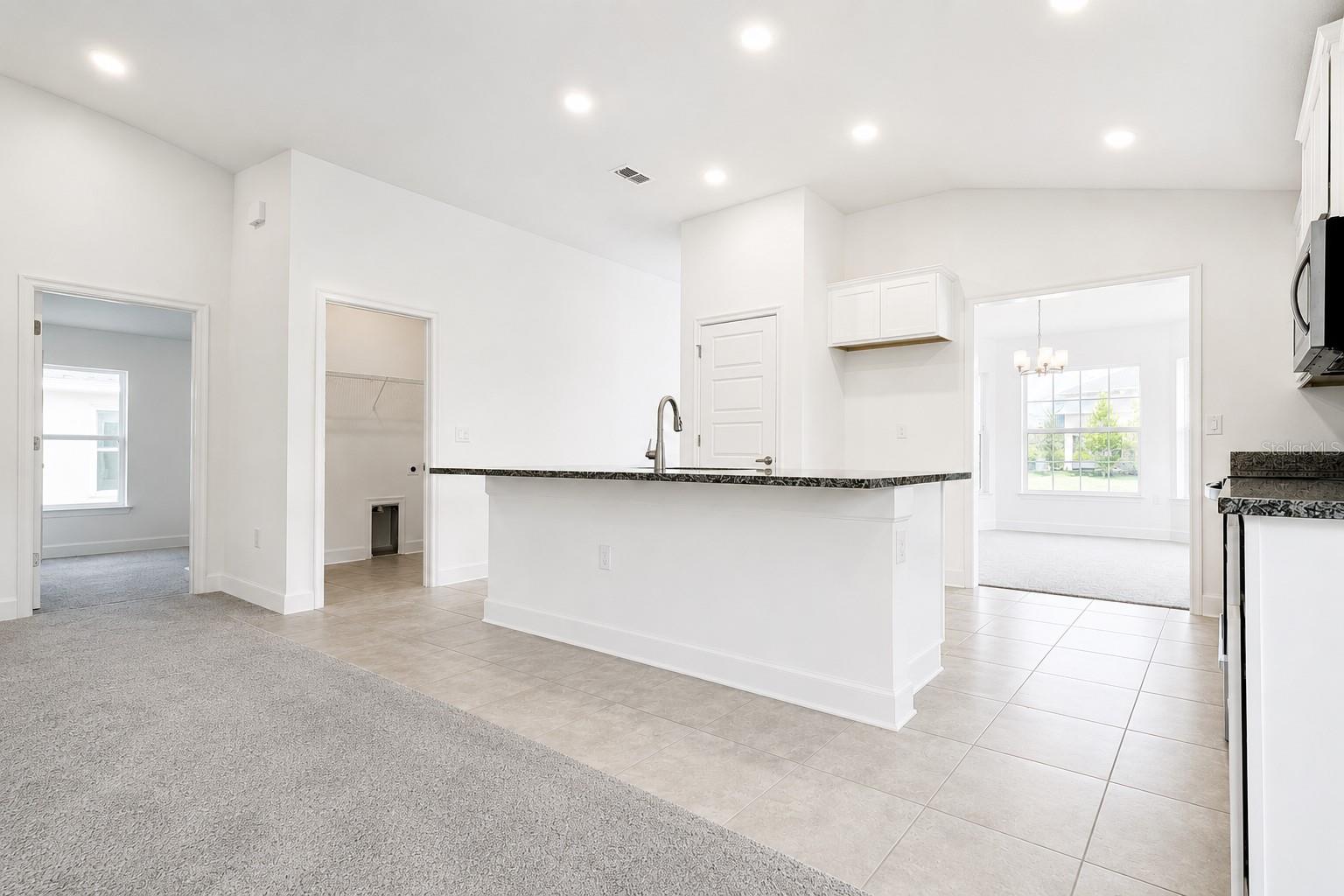 7606 Bent Tree Loop Property Photo 14