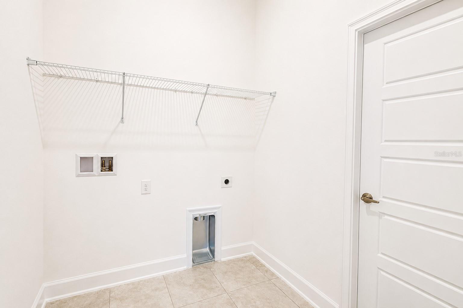 7606 Bent Tree Loop Property Photo 17