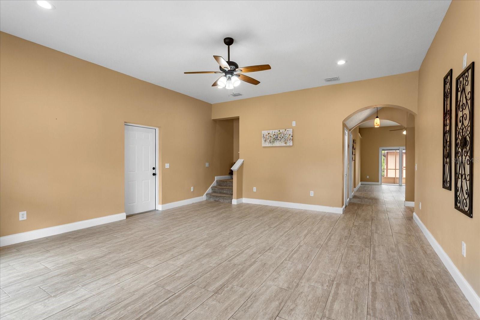 1111 Twin Rivers Blvd Property Photo 5