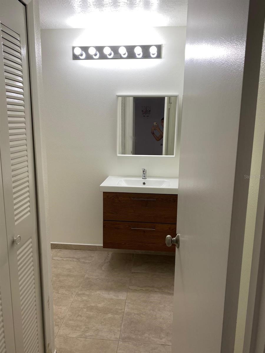 5452 E Michigan St #5452-1 Property Photo 10