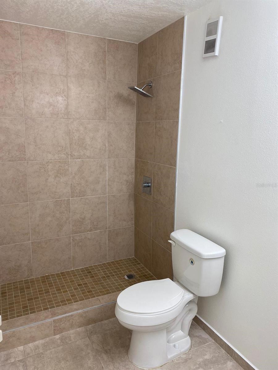 5452 E Michigan St #5452-1 Property Photo 11