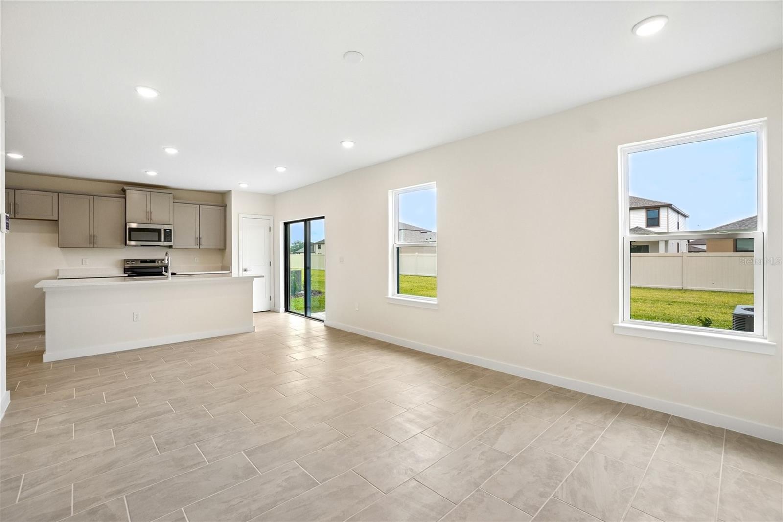 3237 Cup Dr Property Photo 13
