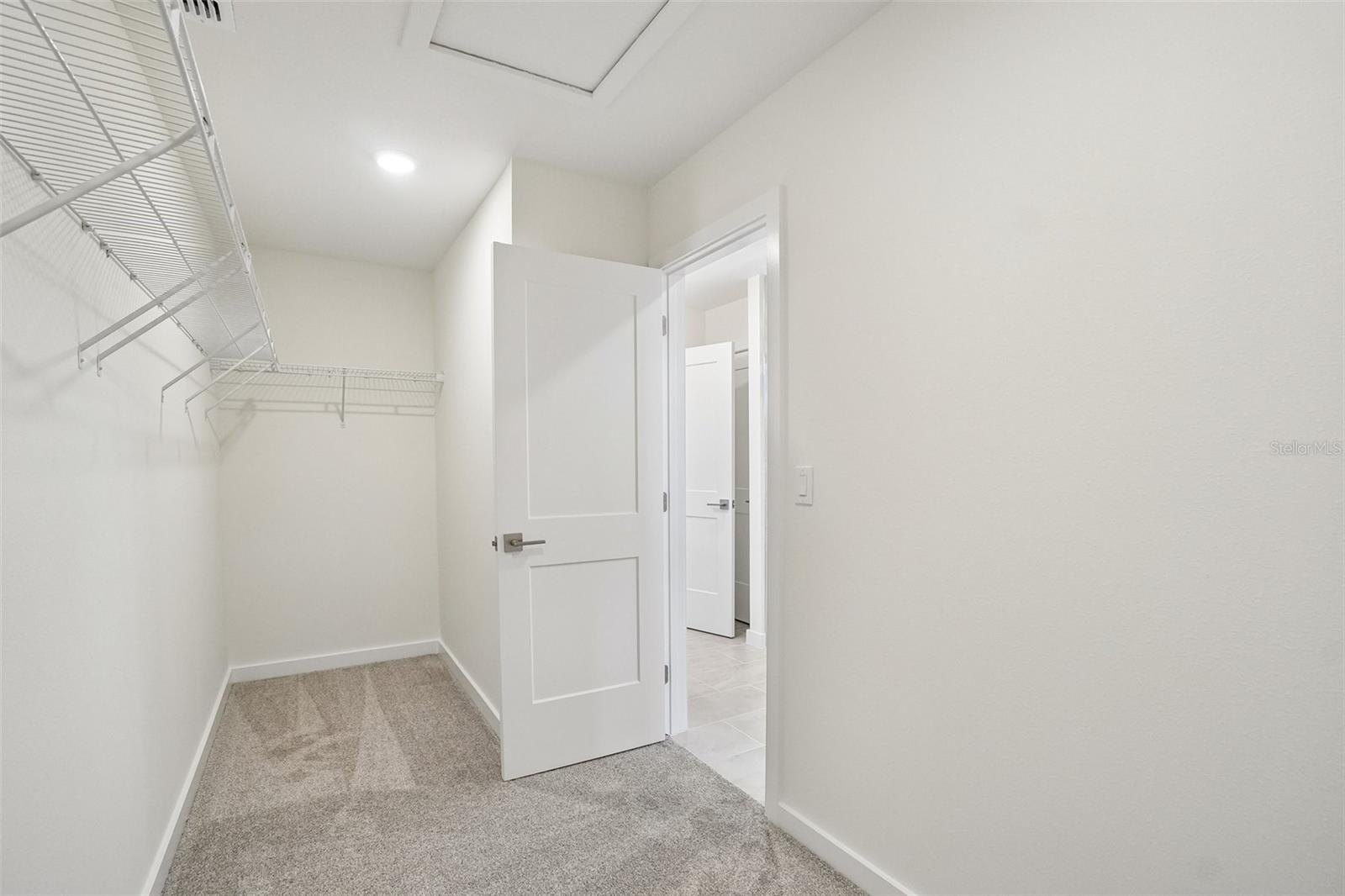 3237 Cup Dr Property Photo 27