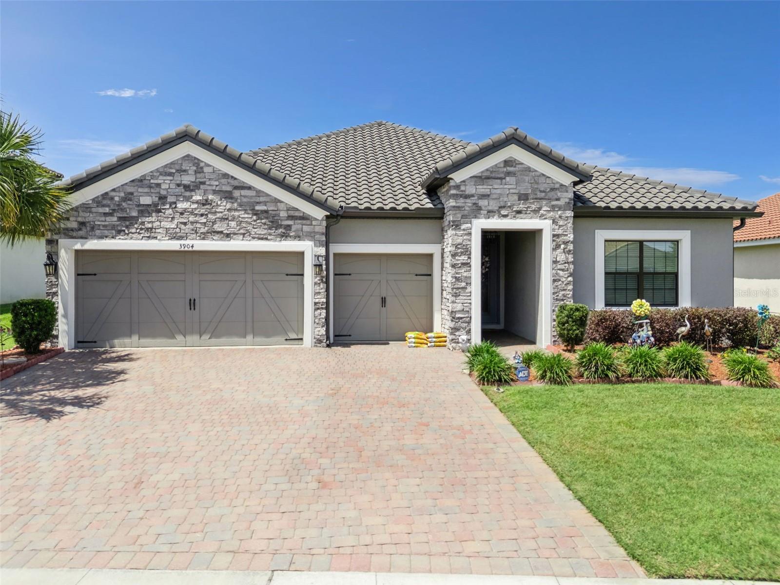 3904 Redfin Pl Property Photo 32