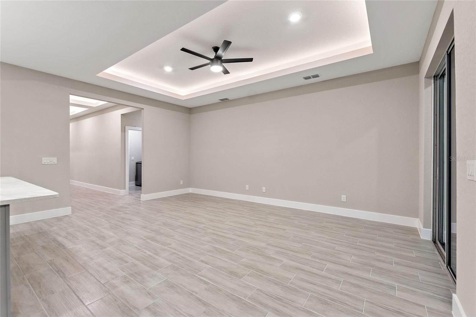 330 Royal Palm Way Property Photo 12