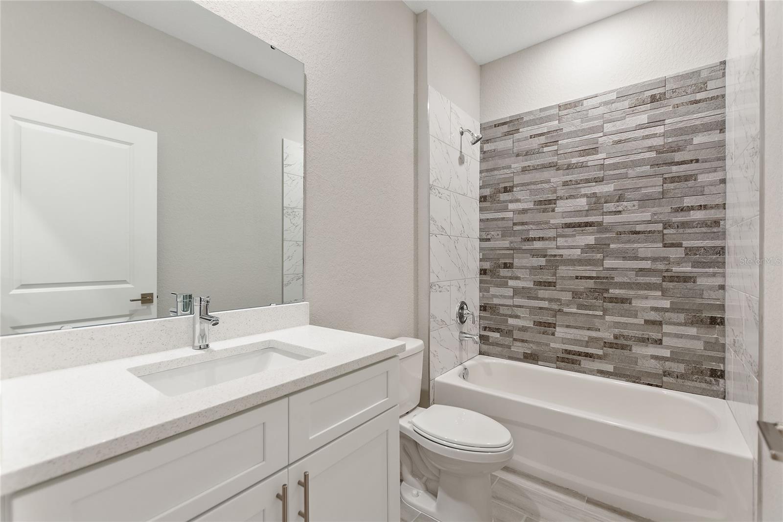 330 Royal Palm Way Property Photo 20