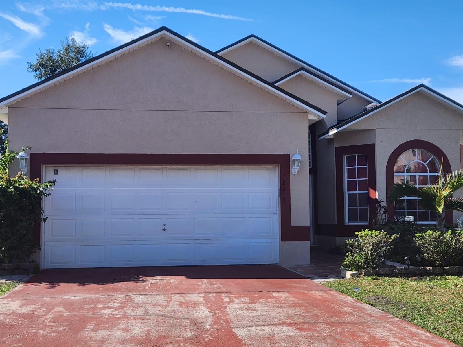 12210 Hatfield Ct Property Photo 1