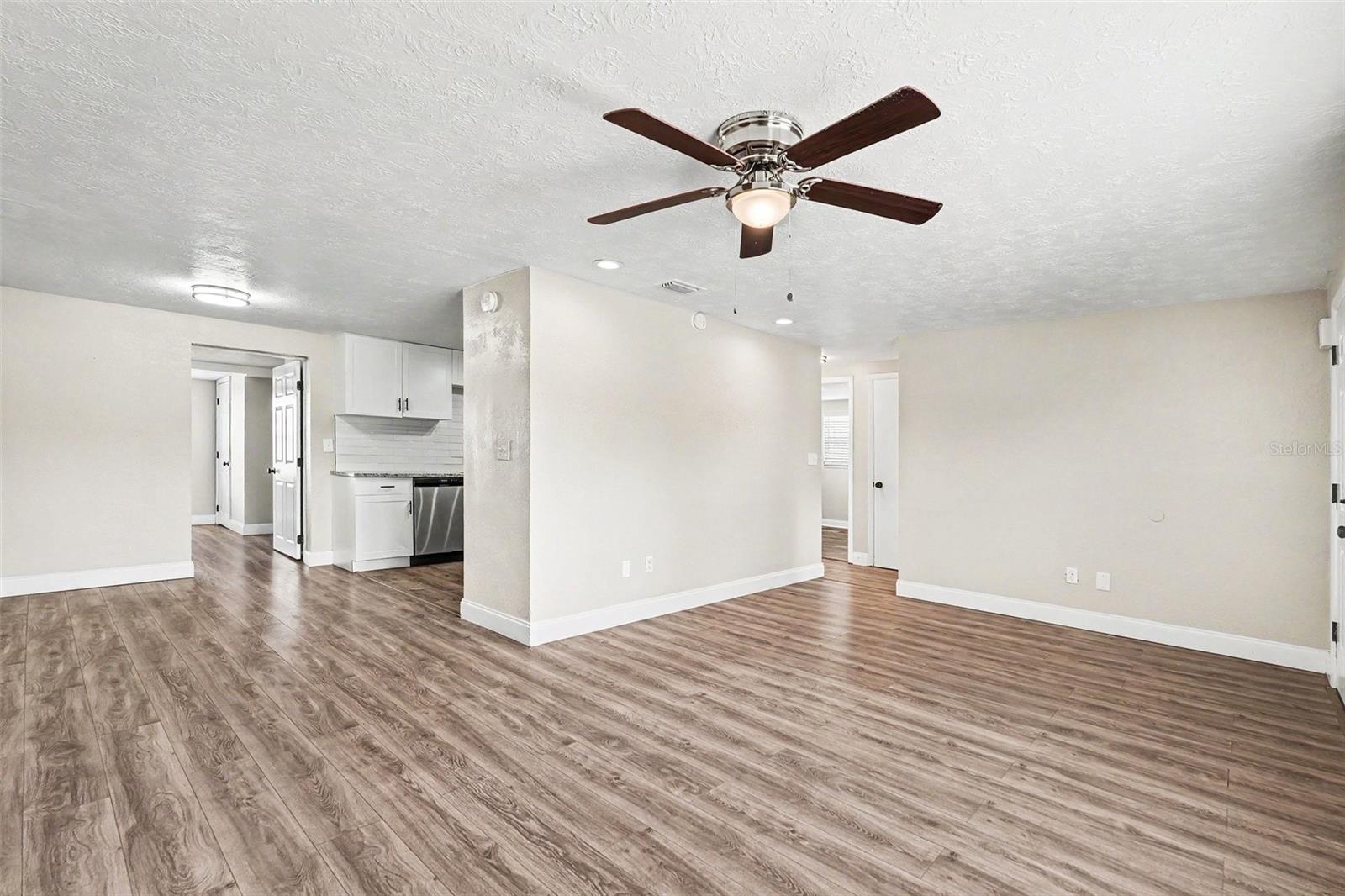 4113 Kibler Ln Property Photo 4