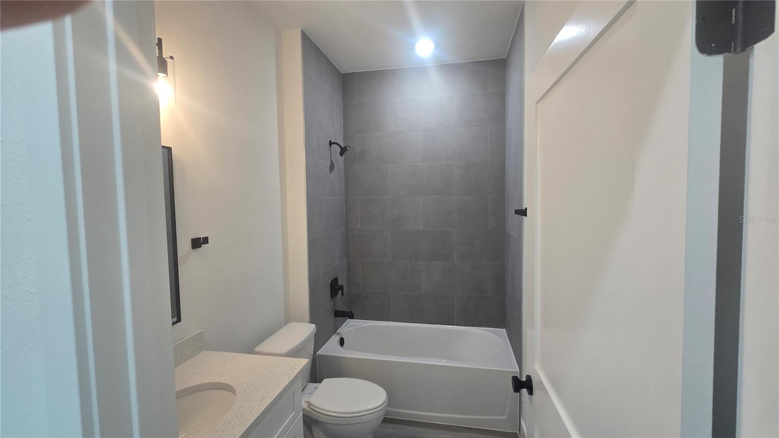 8308 N Vince Dr Property Photo 17