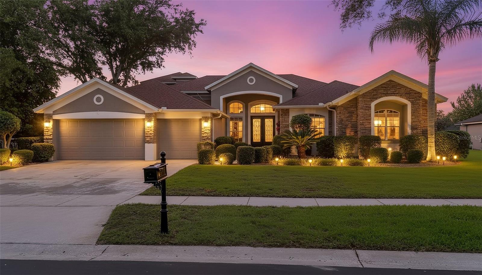 10354 Oakview Pointe Ter Property Photo 2