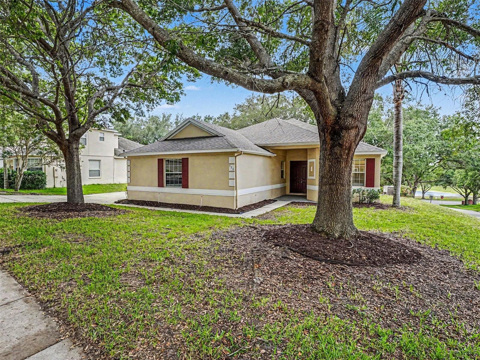 526 Azalea Bloom Dr Property Photo 2