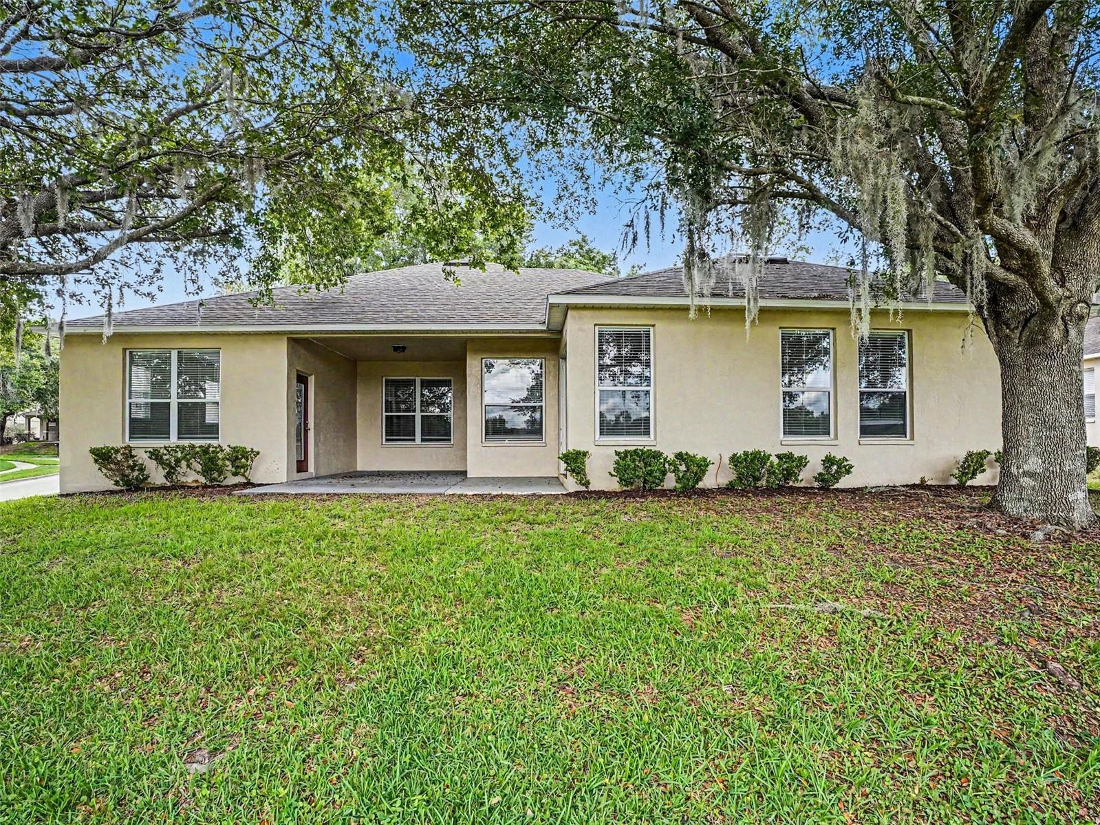 526 Azalea Bloom Dr Property Photo 24