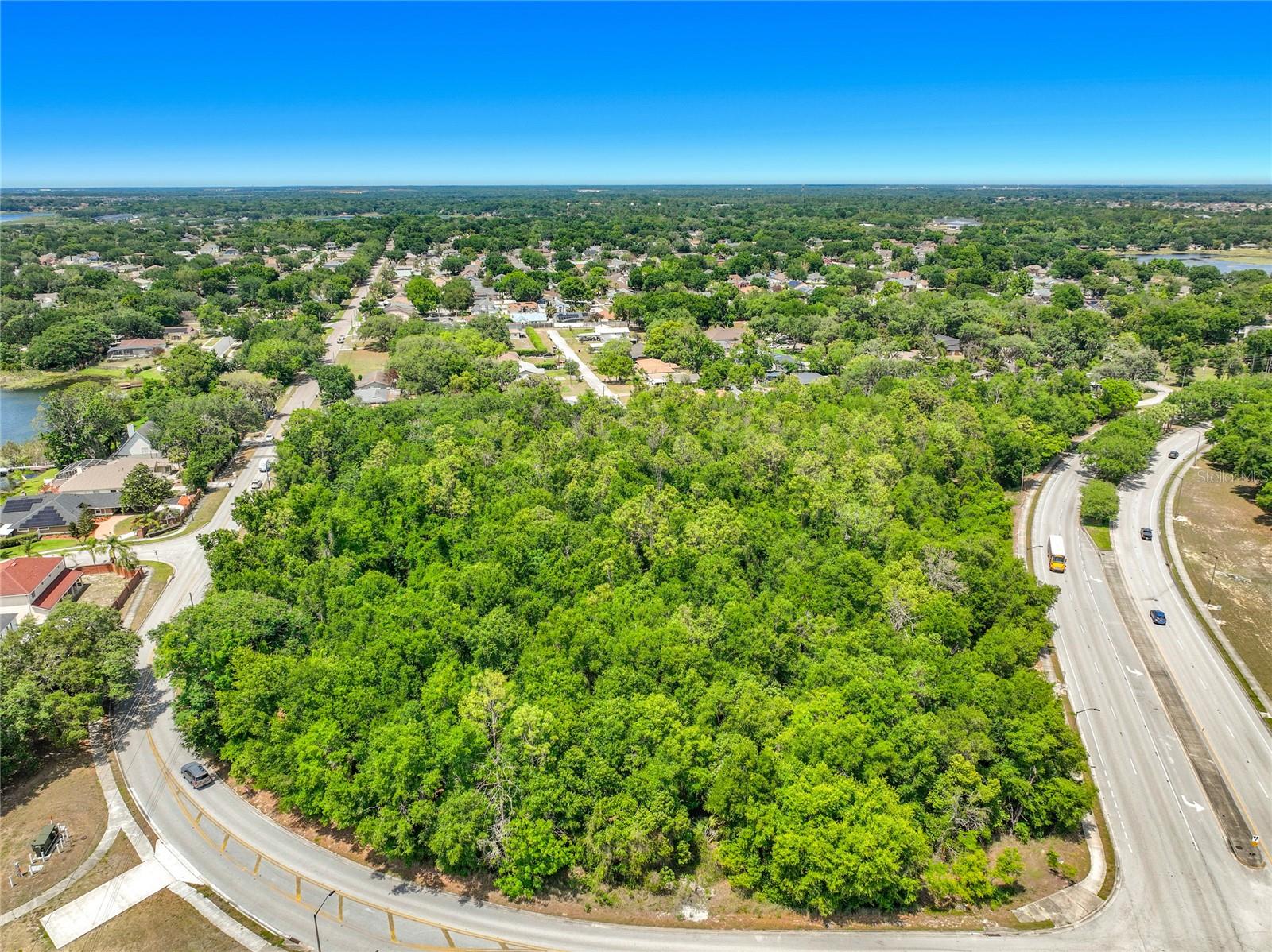 1900 E Silver Star Rd Property Photo 6