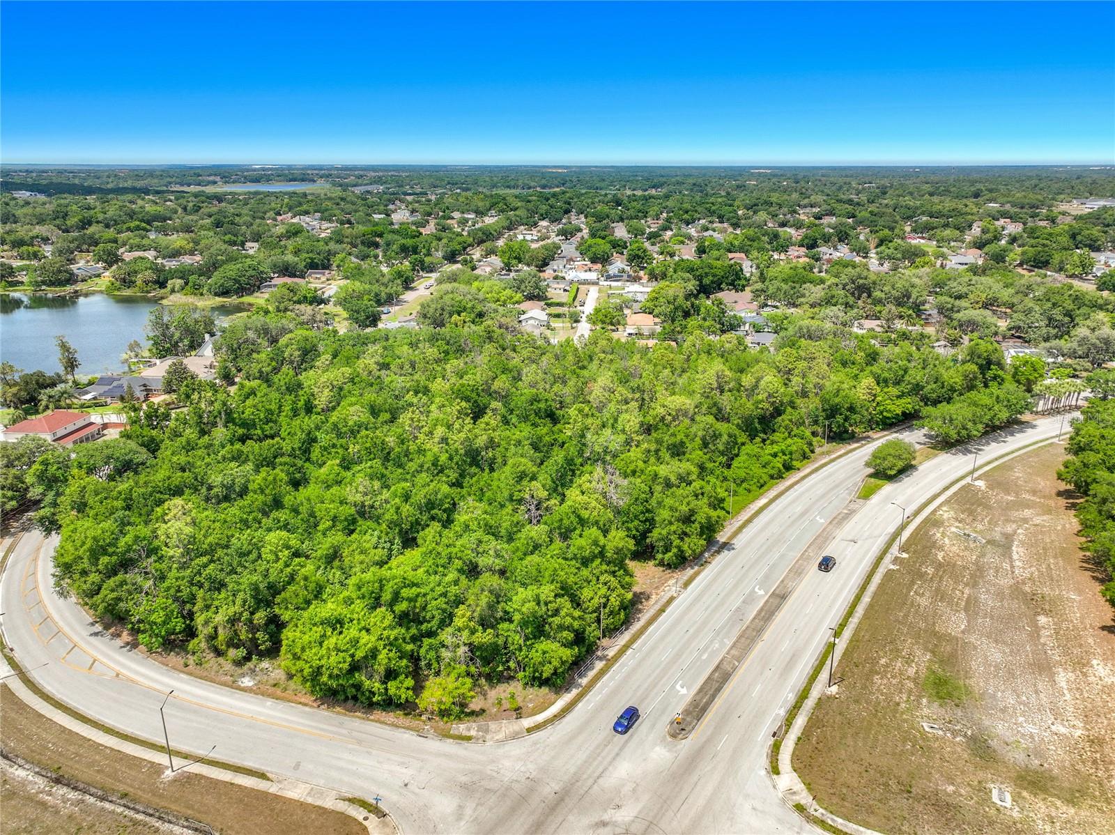 1900 E Silver Star Rd Property Photo 15