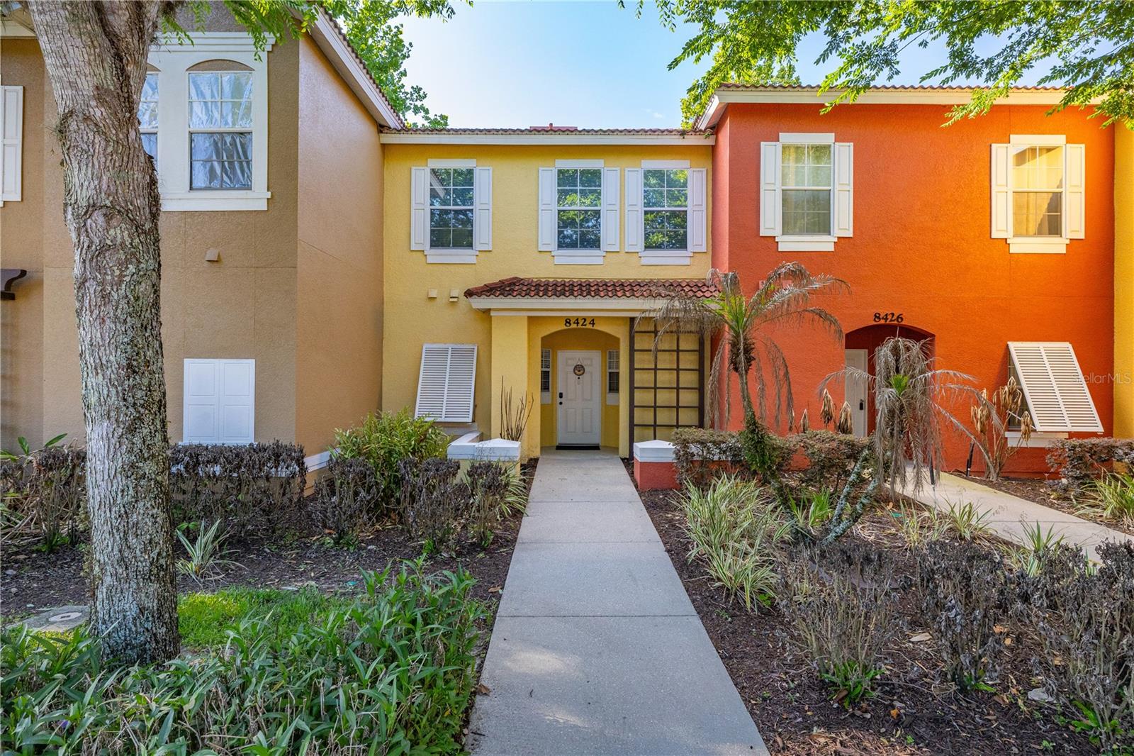 8424 CRYSTAL COVE LOOP