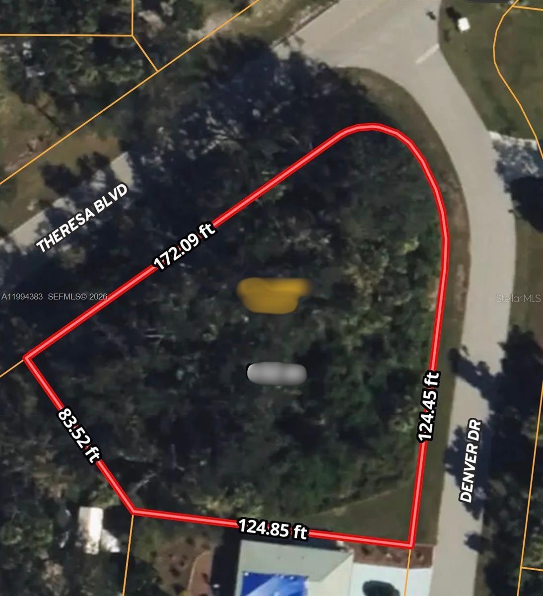 20 Theresa Blvd Property Photo