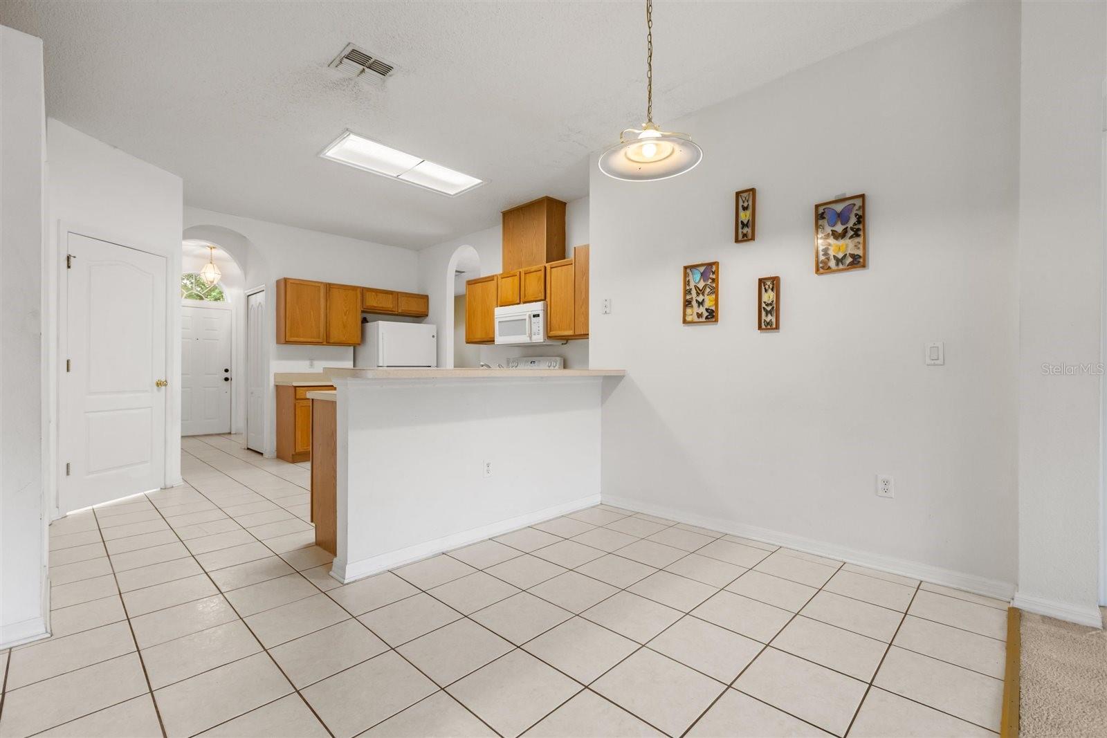9406 Candice Ct Property Photo 14