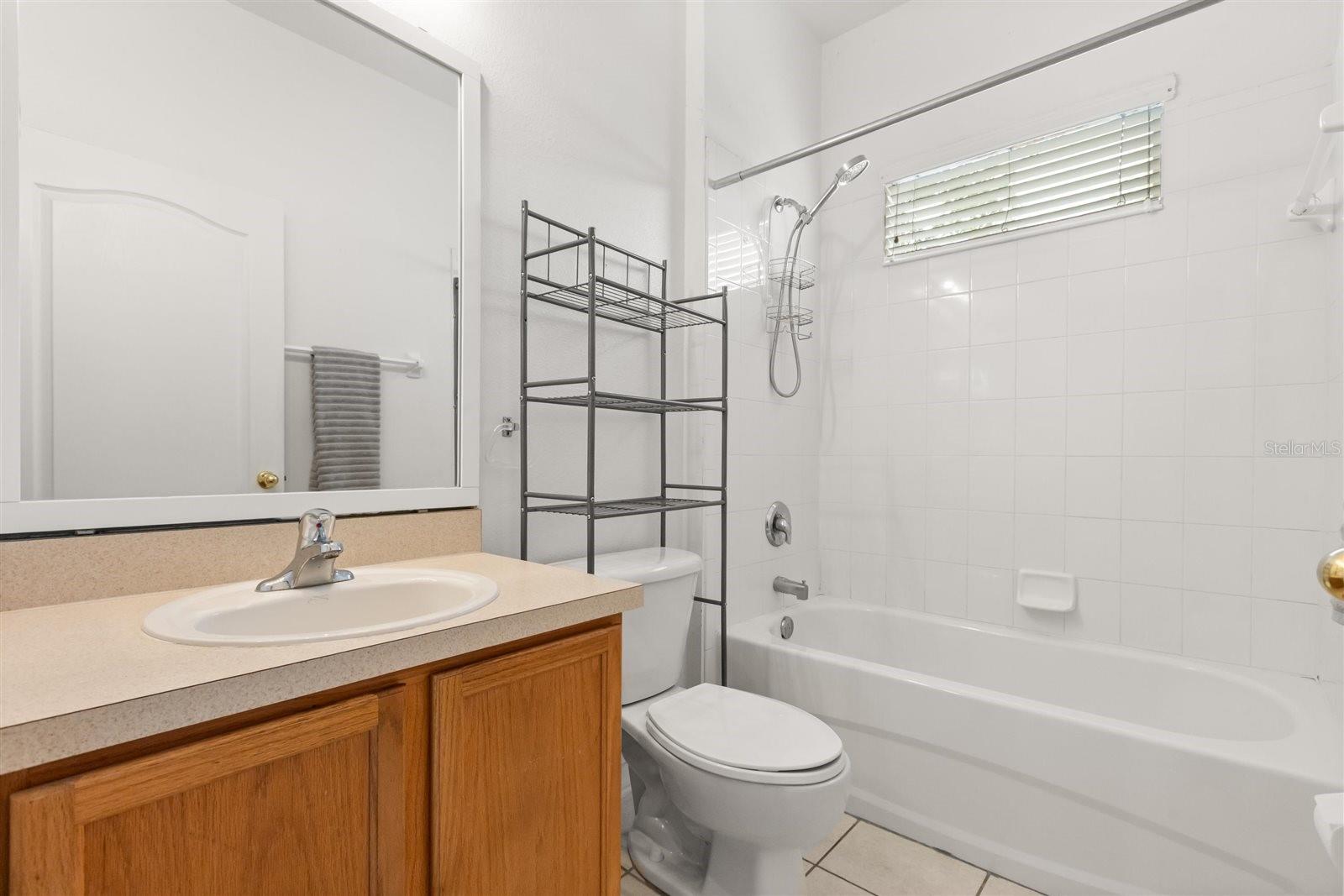 9406 Candice Ct Property Photo 27