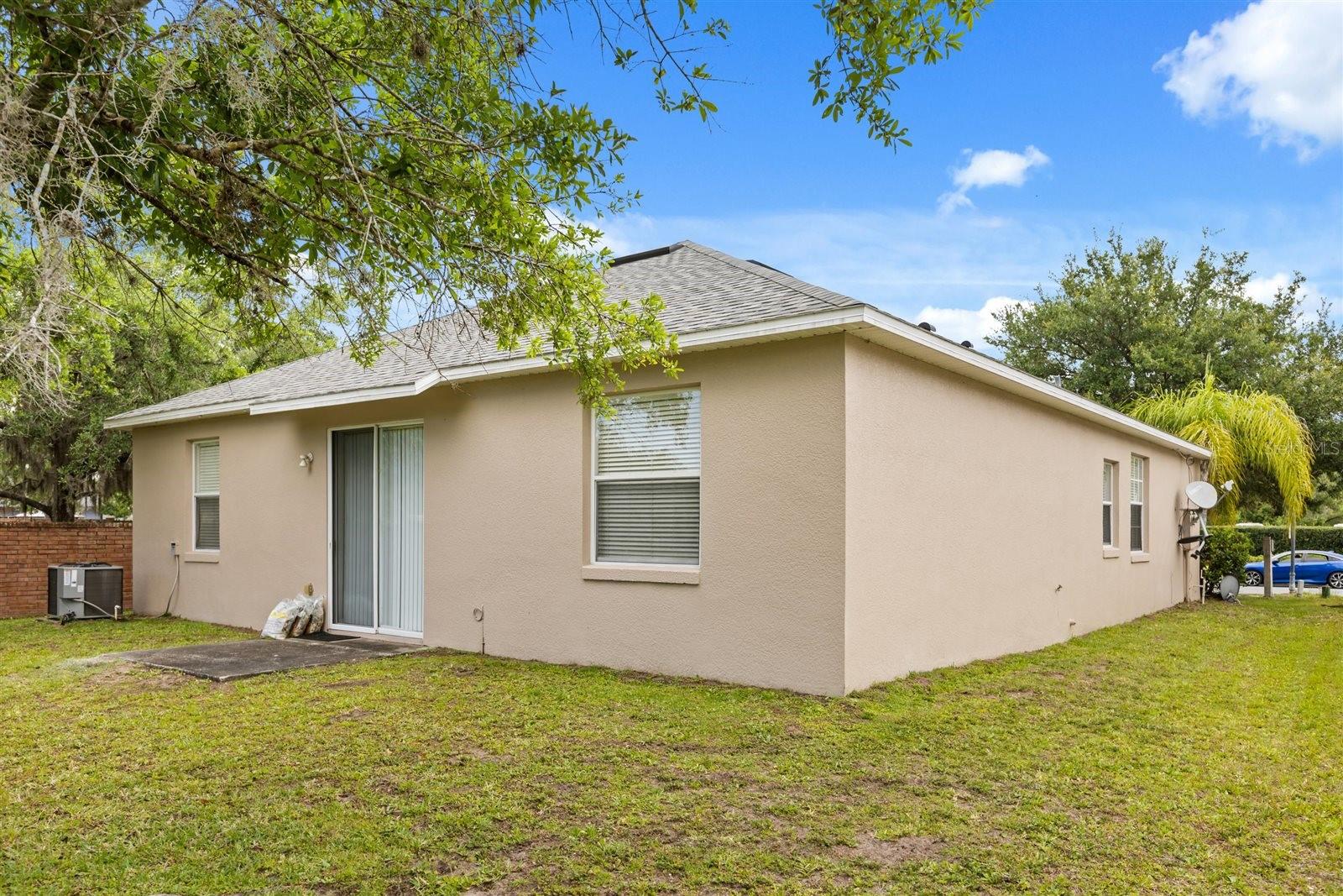 9406 Candice Ct Property Photo 35